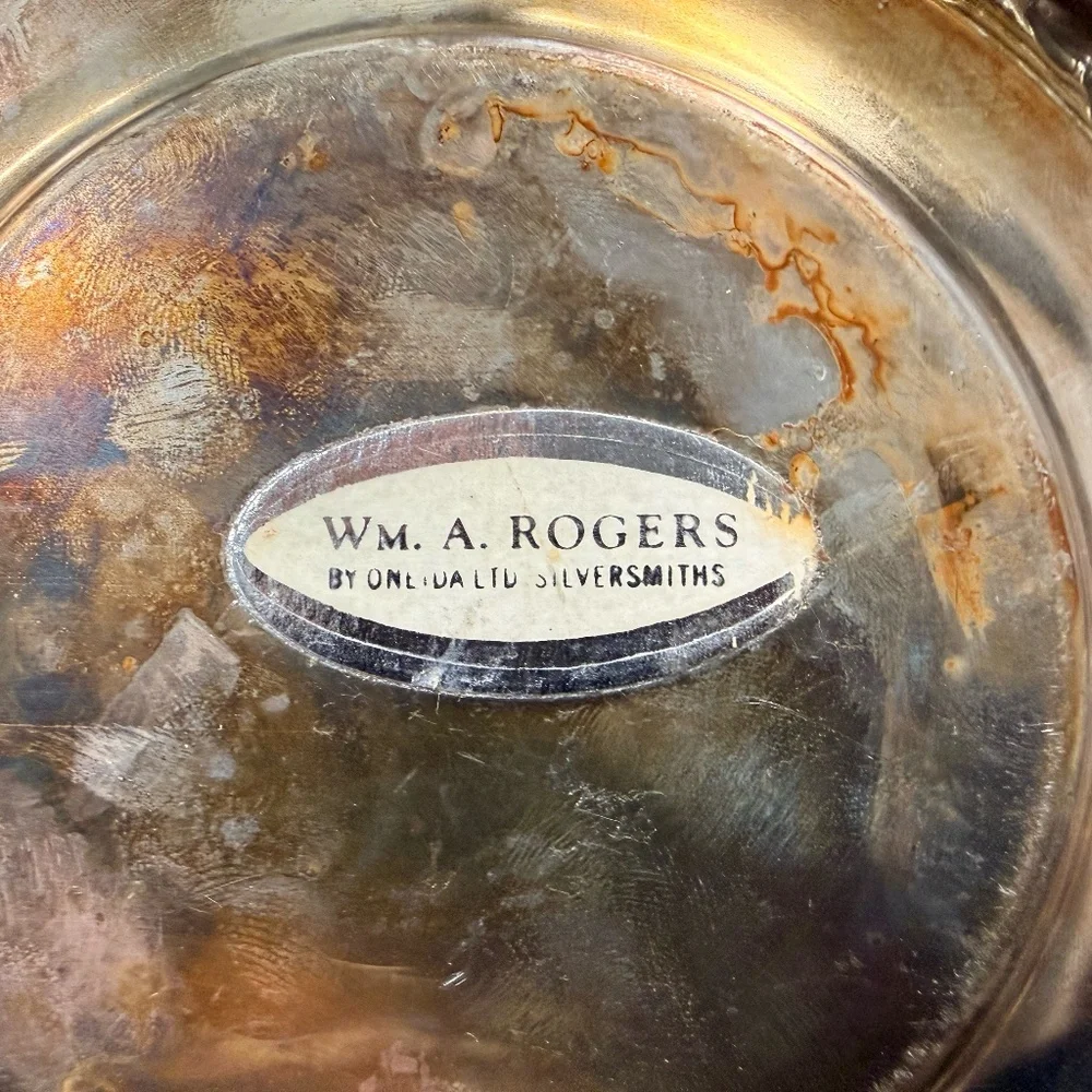 1966 WM. A. ROGERS By Oneida LTD Silversmiths Supreme Small Plate
